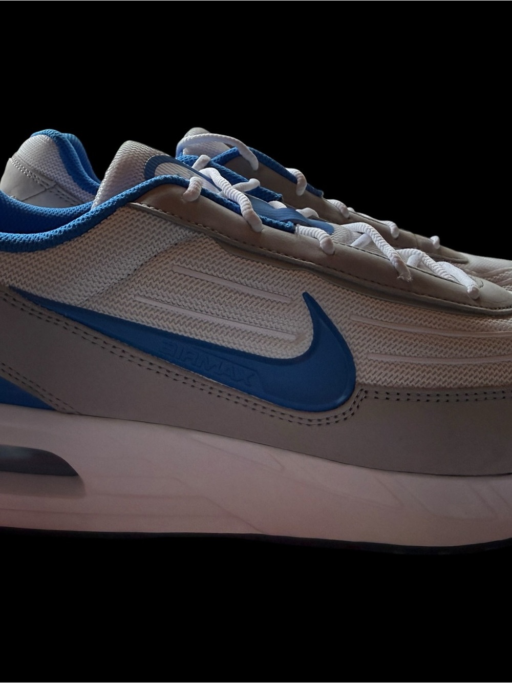 NEW Nike Air Max UCLA Bruins Size 15